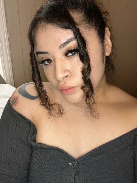 Nacktes geleaktes OnlyFans-Foto von Baby Girl