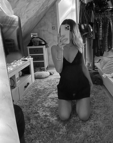 Nacktes geleaktes OnlyFans-Foto von Lounamatkowskii
