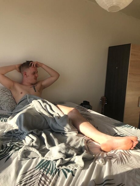 Nacktes geleaktes OnlyFans-Foto von Jackson Frost