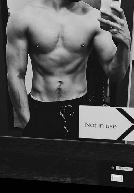Nacktes geleaktes OnlyFans-Foto von Lucas