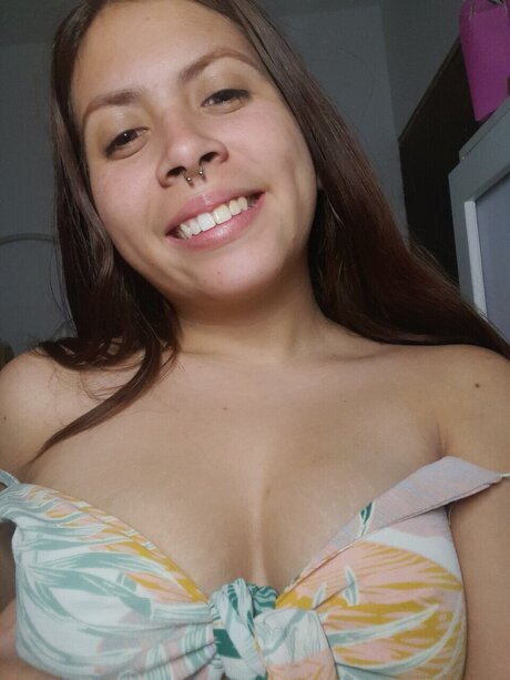 Nacktes geleaktes OnlyFans-Foto von Valentina Bann
