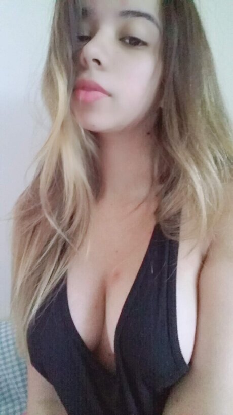 Nacktes geleaktes OnlyFans-Foto von Luna