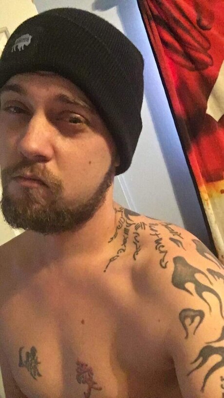 Nacktes geleaktes OnlyFans-Foto von Cory