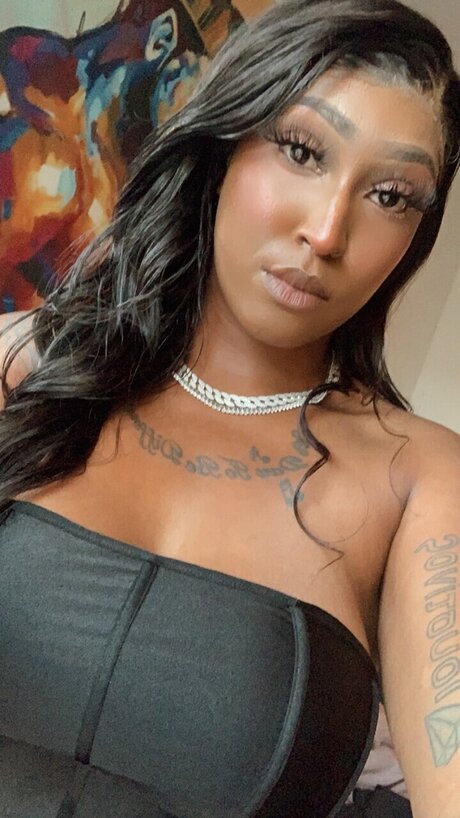 Nacktes geleaktes OnlyFans-Foto von Alexandra Dickens