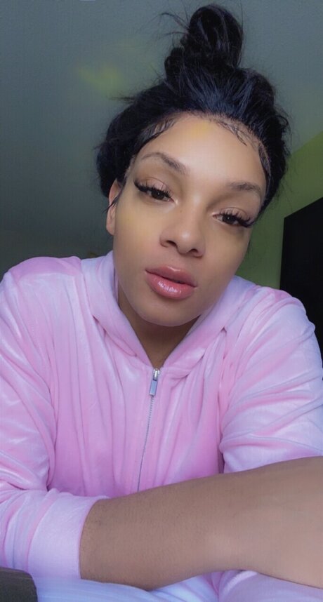 Nacktes geleaktes OnlyFans-Foto von Laila