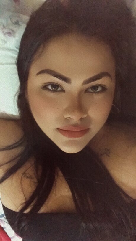 Nacktes geleaktes OnlyFans-Foto von Danna Evelyn