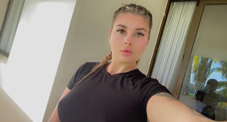 Nacktes geleaktes OnlyFans-Foto von Samantha