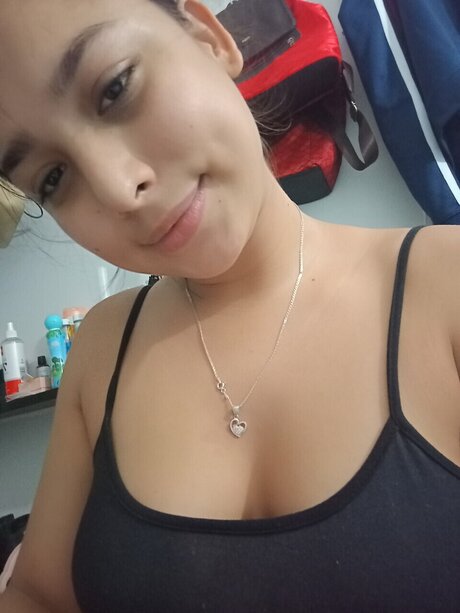 Nacktes geleaktes OnlyFans-Foto von Labebesitarios