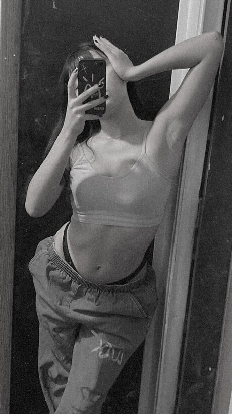 Nacktes geleaktes OnlyFans-Foto von Badfacebarti