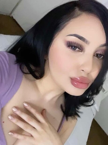 Nacktes geleaktes OnlyFans-Foto von Chloe
