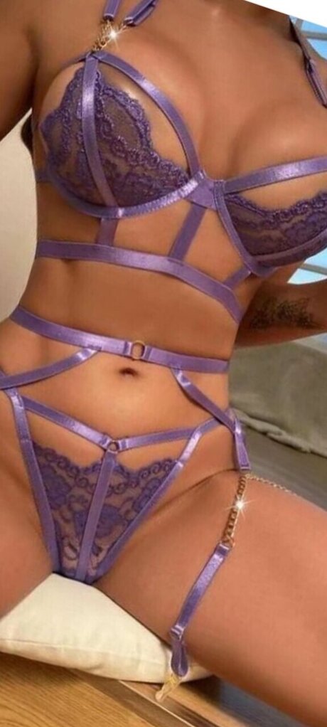 Nacktes geleaktes OnlyFans-Foto von Kimberly Arboleda