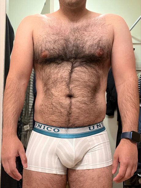 Nacktes geleaktes OnlyFans-Foto von Bear Underwear