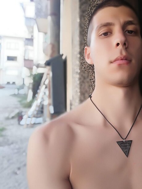Nacktes geleaktes OnlyFans-Foto von Yordan Kolev