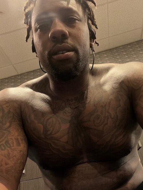 Nacktes geleaktes OnlyFans-Foto von 50king