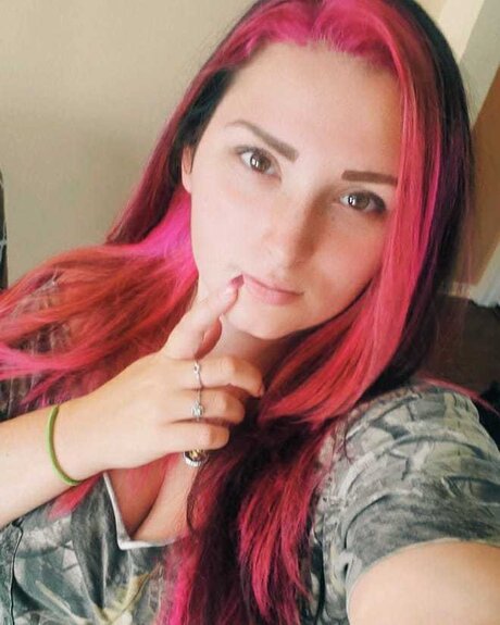 Nacktes geleaktes OnlyFans-Foto von Belle Rose