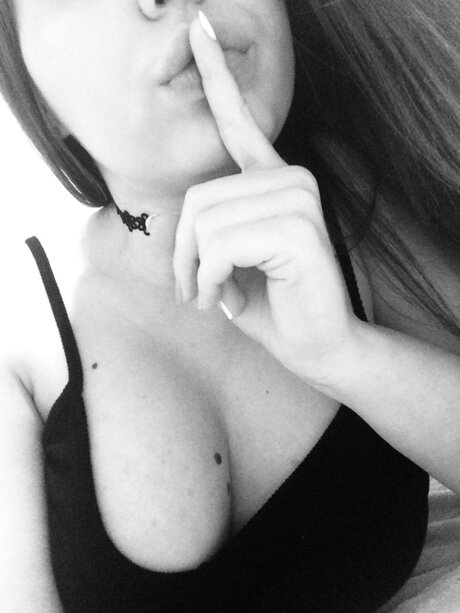 Nacktes geleaktes OnlyFans-Foto von Gabriela