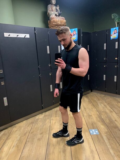Nacktes geleaktes OnlyFans-Foto von James Litman