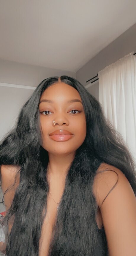 Nacktes geleaktes OnlyFans-Foto von Lele