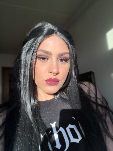 Nacktes geleaktes OnlyFans-Foto von Elizabeth Jones