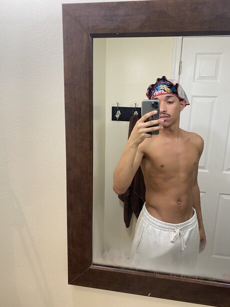 Nacktes geleaktes OnlyFans-Foto von Lucas