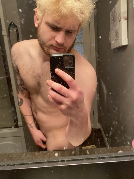 Nacktes geleaktes OnlyFans-Foto von Thorzy