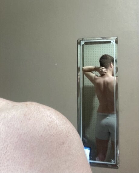 Nacktes geleaktes OnlyFans-Foto von David