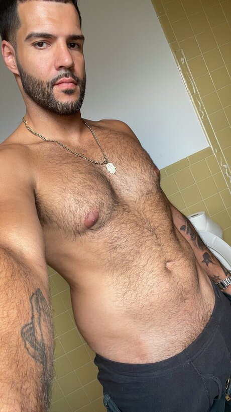 Nacktes geleaktes OnlyFans-Foto von Forty