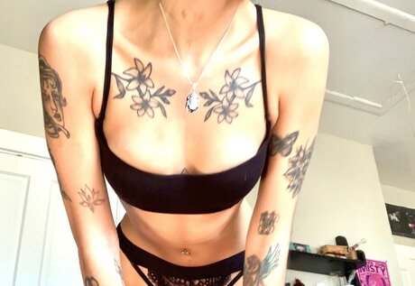 Nacktes geleaktes OnlyFans-Foto von Kitty Princess