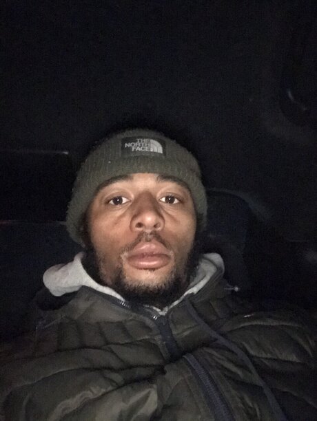 Nacktes geleaktes OnlyFans-Foto von Elijah Barlow
