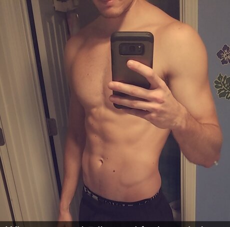 Nacktes geleaktes OnlyFans-Foto von Chrisr94