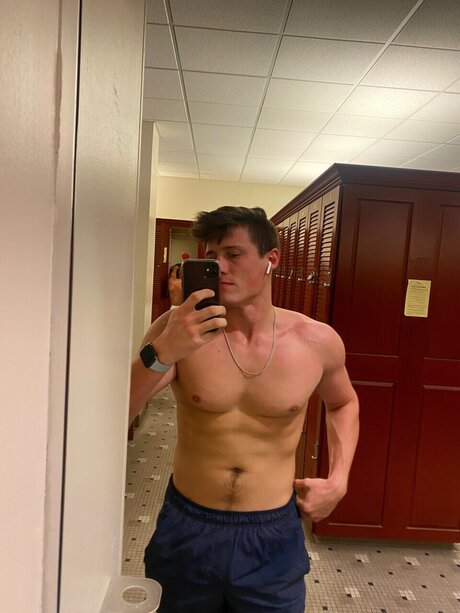 Nacktes geleaktes OnlyFans-Foto von Jake