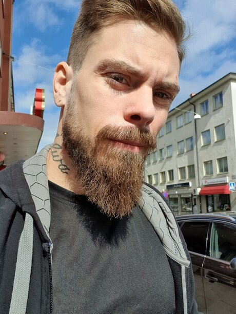 Nacktes geleaktes OnlyFans-Foto von Niklas