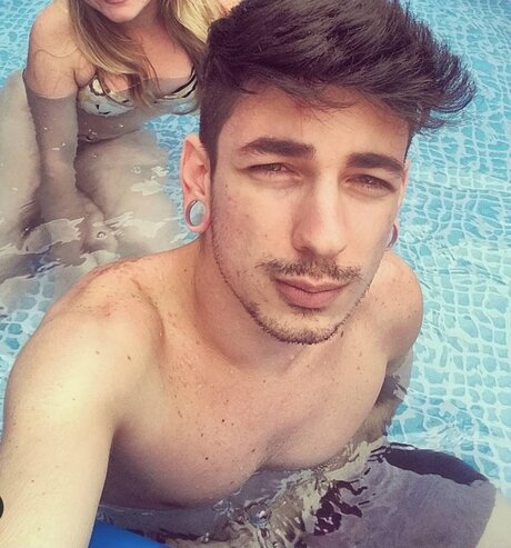 Nacktes geleaktes OnlyFans-Foto von Chandler Cicillini
