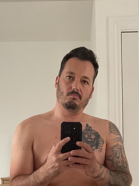 Nacktes geleaktes OnlyFans-Foto von Bigglesx