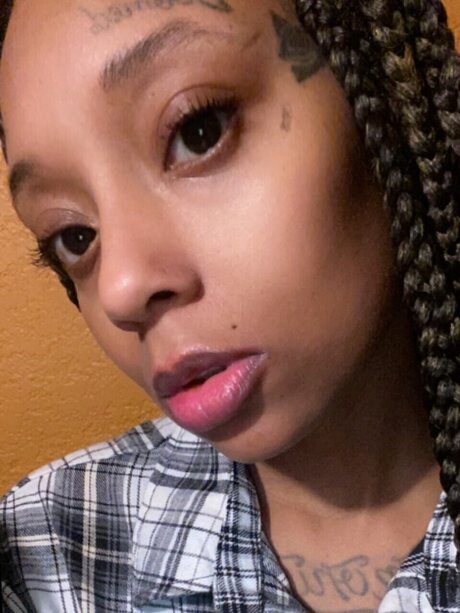 Nacktes geleaktes OnlyFans-Foto von Beauiiifuljaszieey
