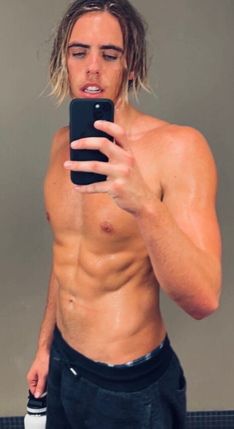 Nacktes geleaktes OnlyFans-Foto von Ryan
