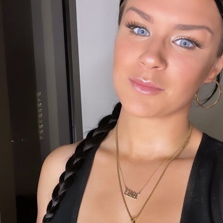 Nacktes geleaktes OnlyFans-Foto von Call Me Skye