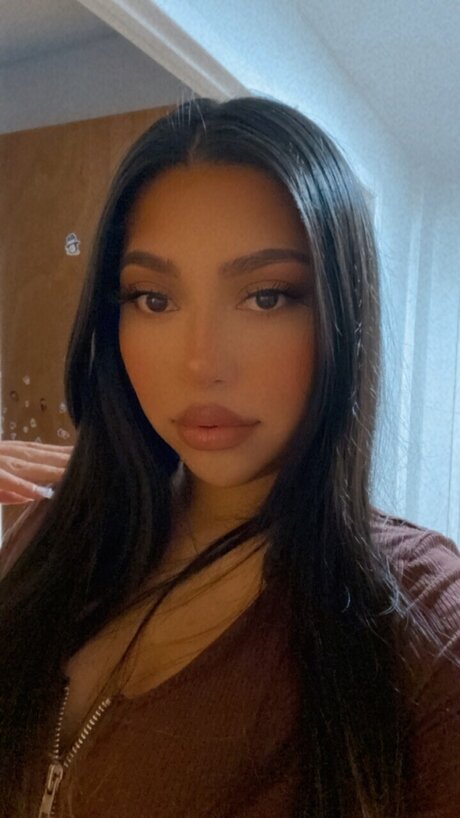 Nacktes geleaktes OnlyFans-Foto von Bri