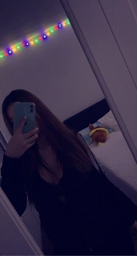 Nacktes geleaktes OnlyFans-Foto von Kiyomi