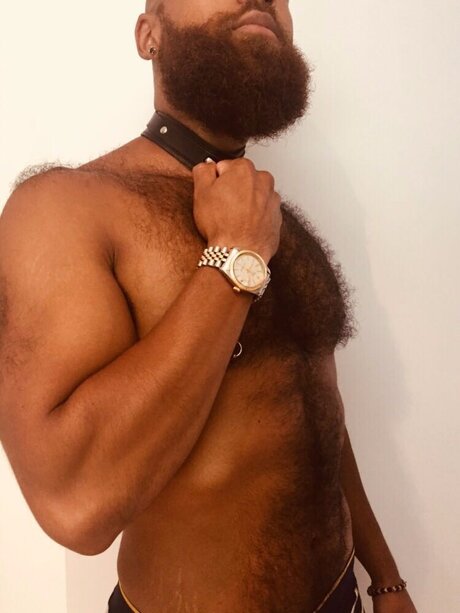 Nacktes geleaktes OnlyFans-Foto von Charlesdickems