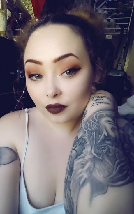 Nacktes geleaktes OnlyFans-Foto von Mamas