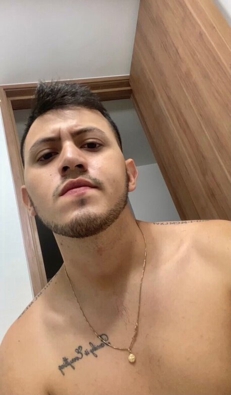 Nacktes geleaktes OnlyFans-Foto von Hamdan