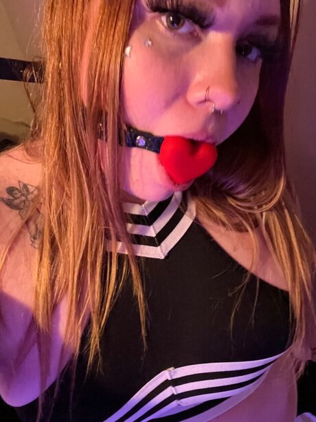 Nacktes geleaktes OnlyFans-Foto von Angelbby