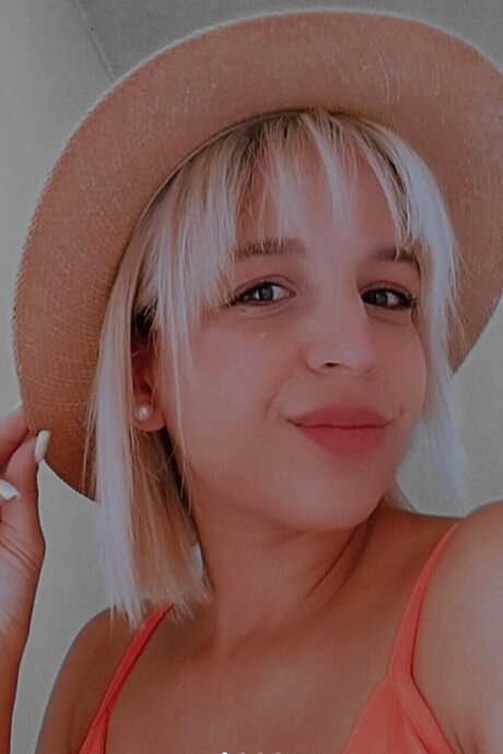 Nacktes geleaktes OnlyFans-Foto von Paula
