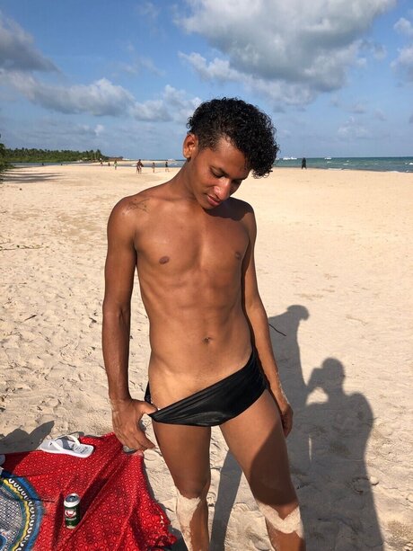Nacktes geleaktes OnlyFans-Foto von Bambu Duro