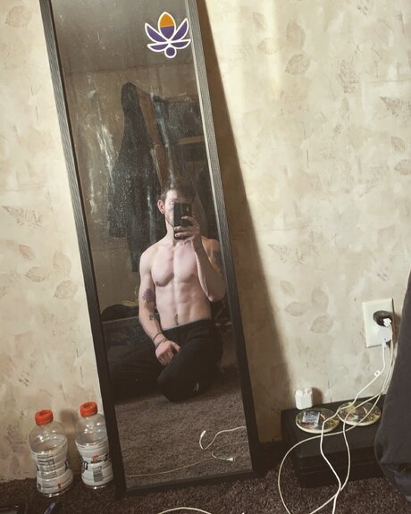 Nacktes geleaktes OnlyFans-Foto von Derek Smart