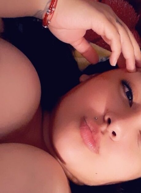 Nacktes geleaktes OnlyFans-Foto von Kweenvee