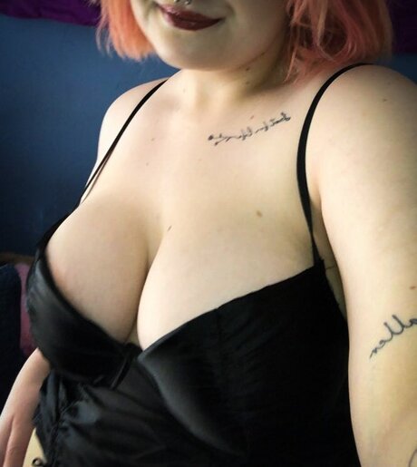 Nacktes geleaktes OnlyFans-Foto von Violetleah666