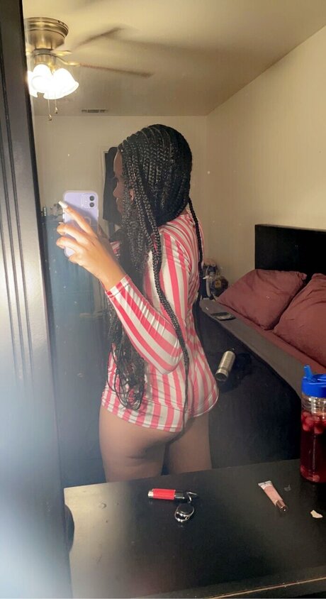 Nacktes geleaktes OnlyFans-Foto von Dadon