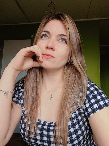 Nacktes geleaktes OnlyFans-Foto von Isaa